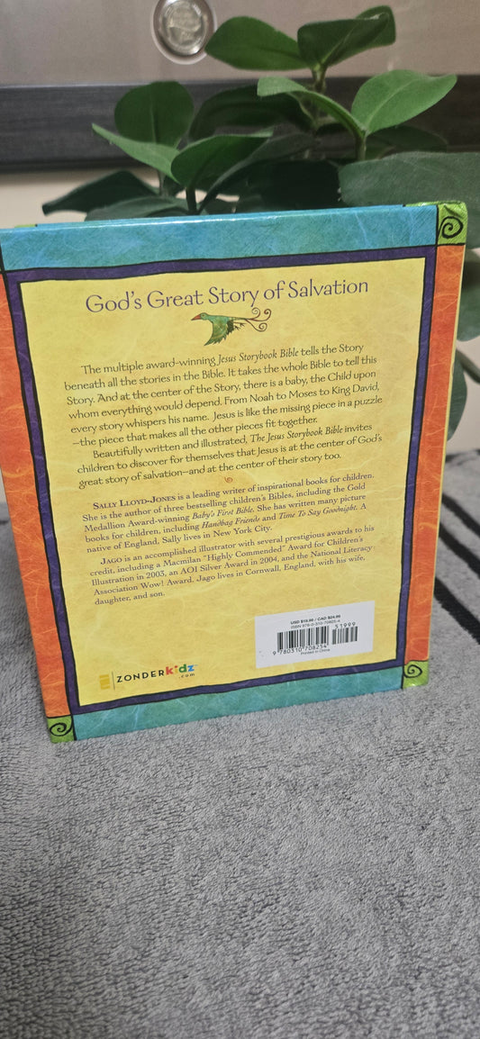 The Jesus Storybook Bible: Every Story Whispers His Name