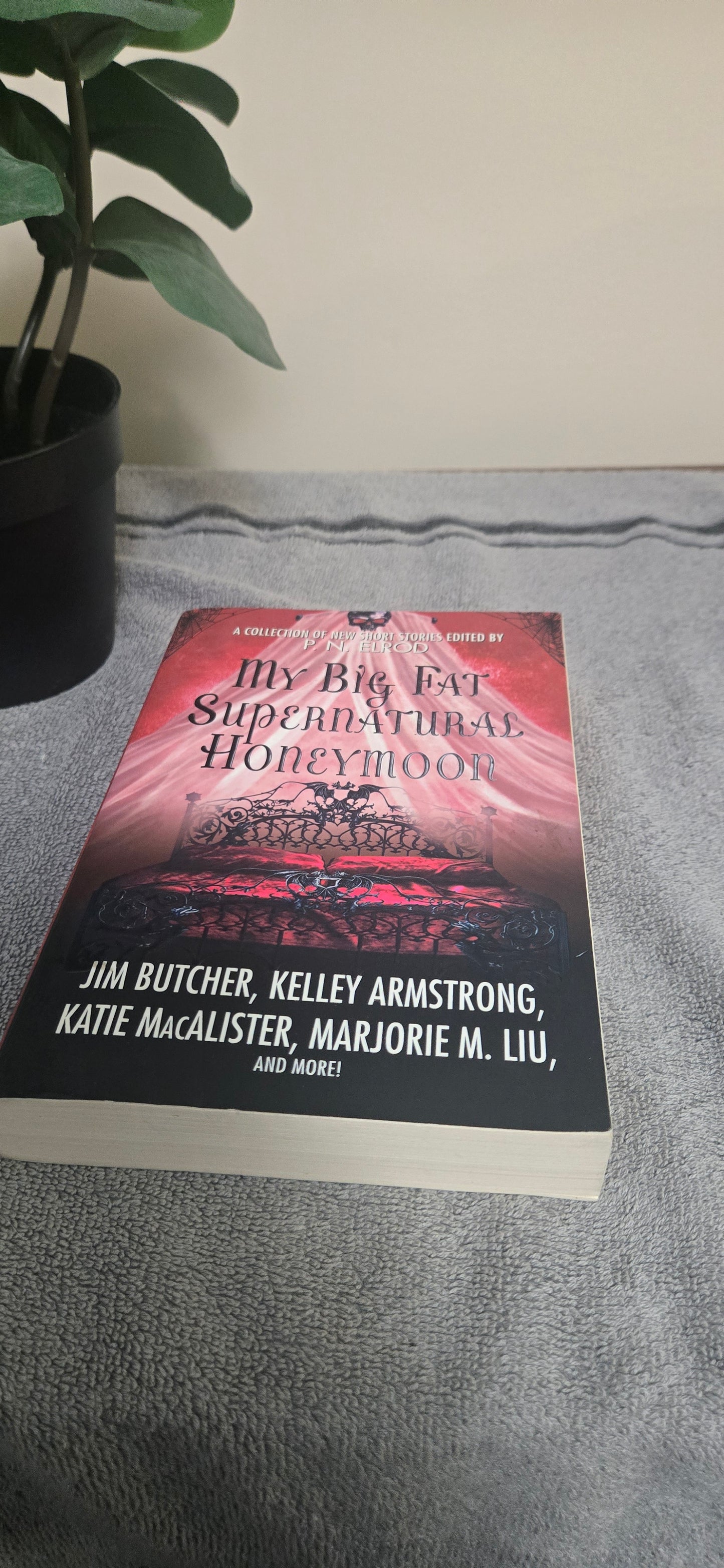 My Big Fat Supernatural Honeymoon