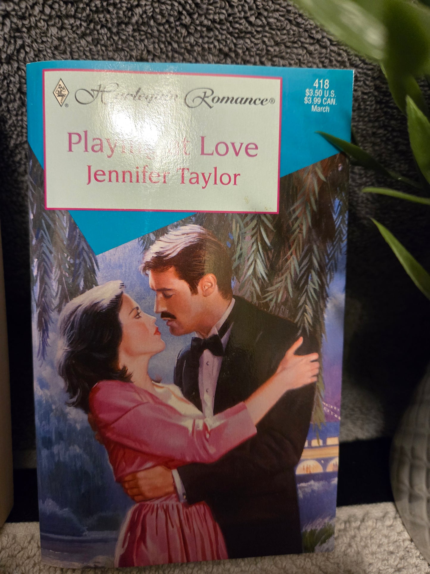 Harlequin romance 9 book collection.(#386,#390,#397,#398,#466,#407,#388,#418,#3550))