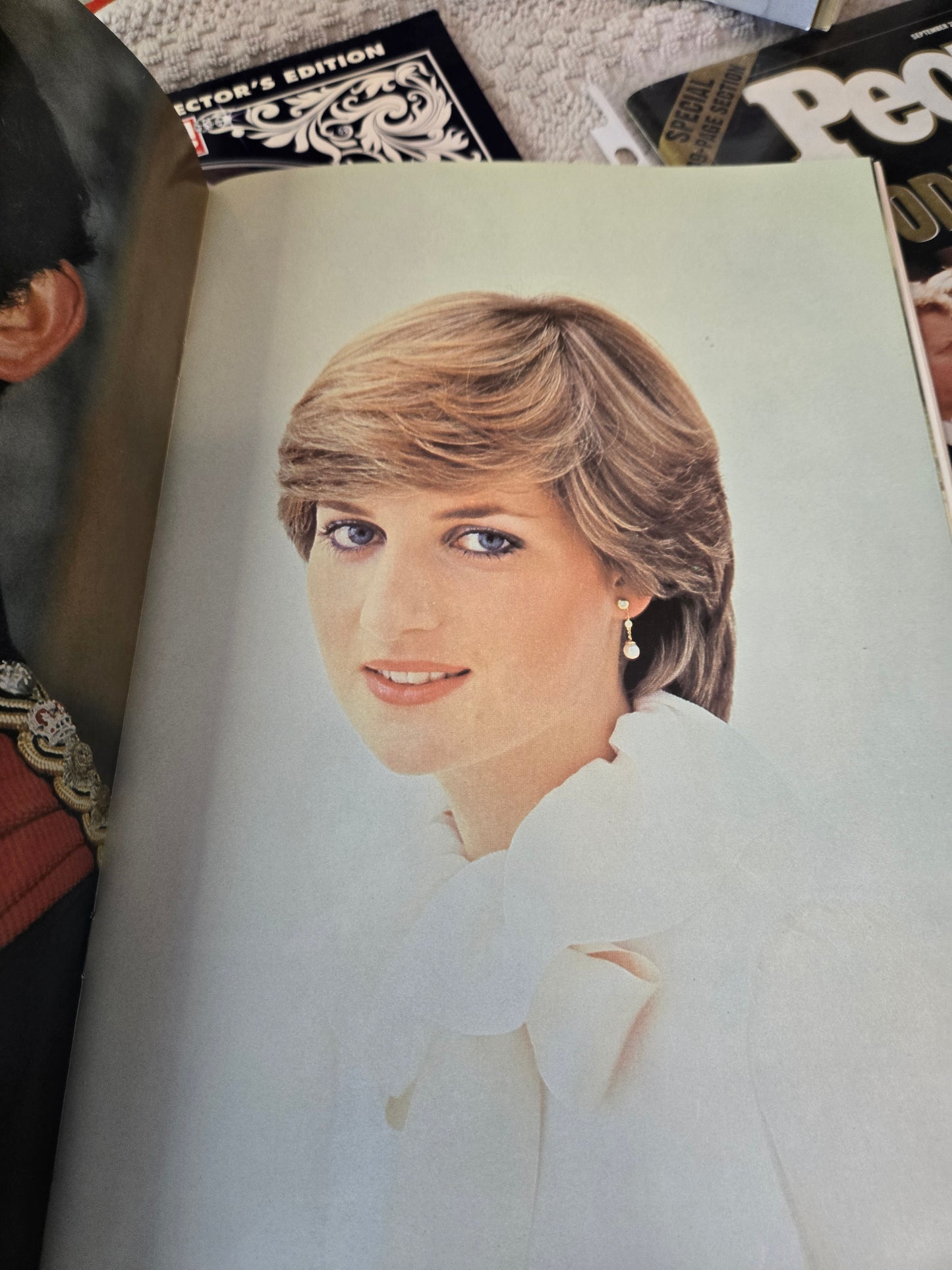 Royals collection. Queen Elizabeth and Princess Diana.