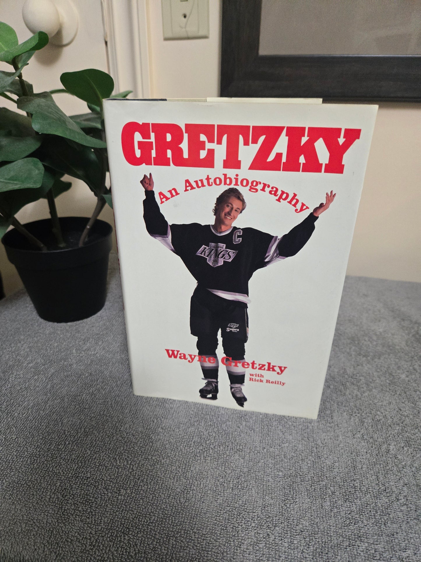GRETZKY. AN AUTOBIOGRAPHY.