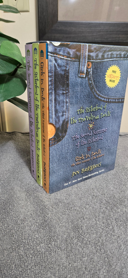 Sisterhood of the Traveling Pants / Second Summer of the Sisterhood / Girls in Pants (3 Book Set)