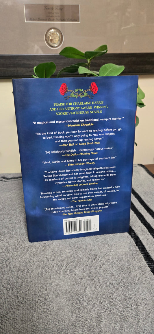 Dead in the Family (Sookie Stackhouse/True Blood, Book 10)