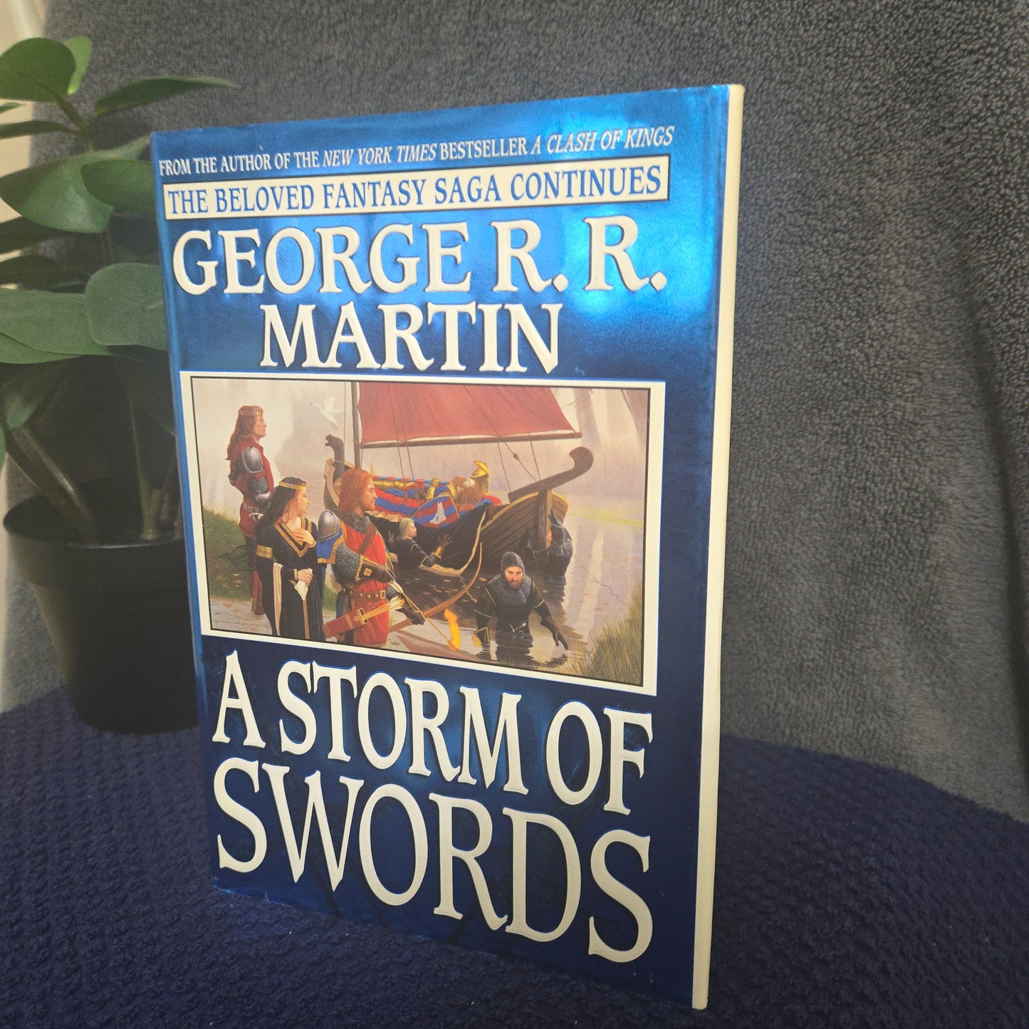 A Storm of Swords (A Song of Ice and Fire, Book 3)