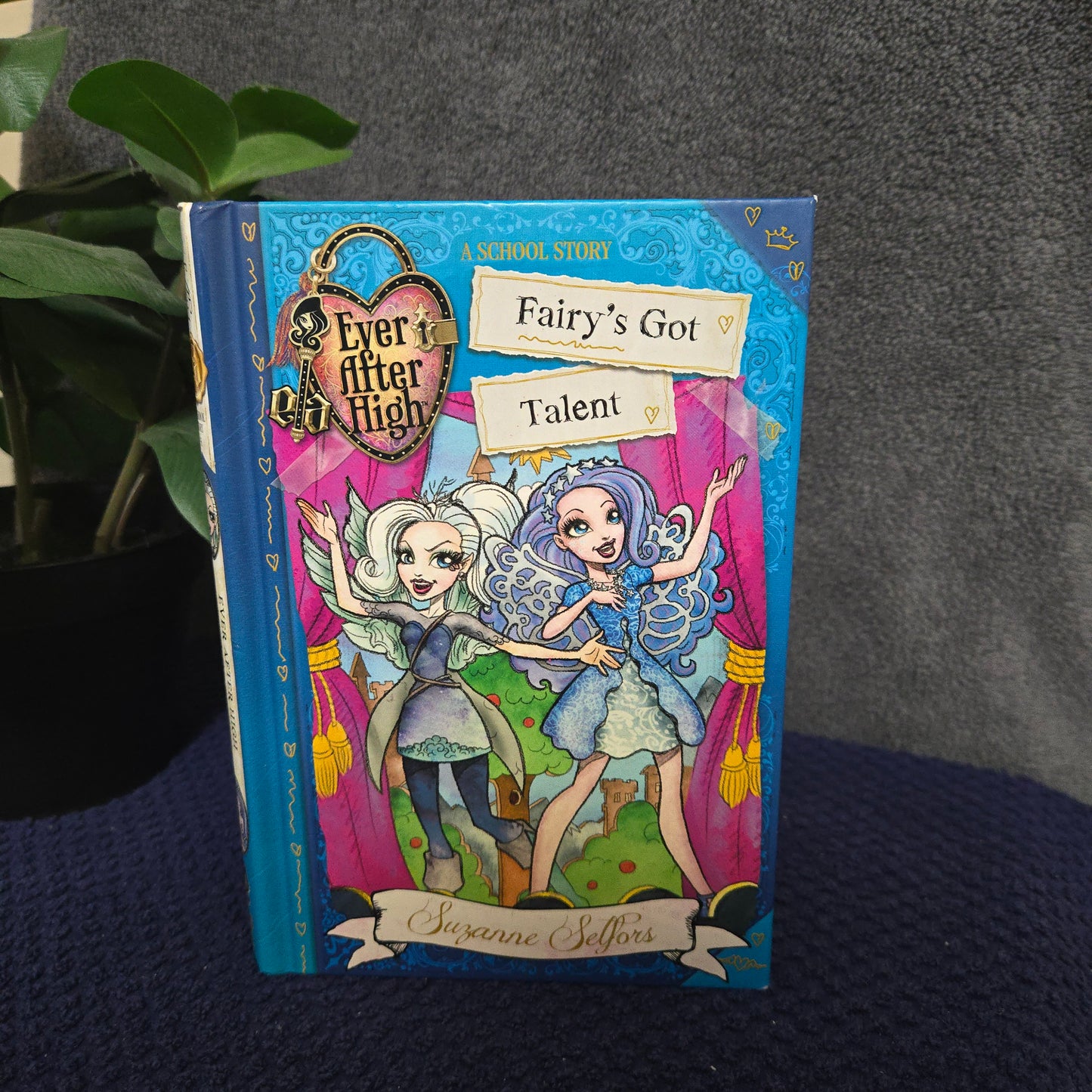 Ever After High: Fairy's Got Talent (A School Story)