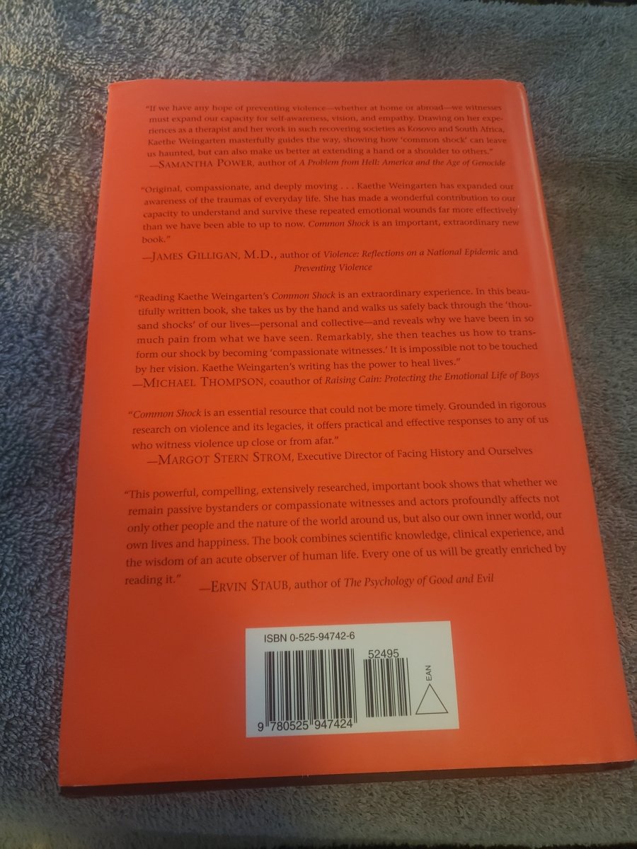 Common Shock: Witnessing Violence Every Day - How We Are Harmed, How We Can Heal - Jennifer & Ryan Books