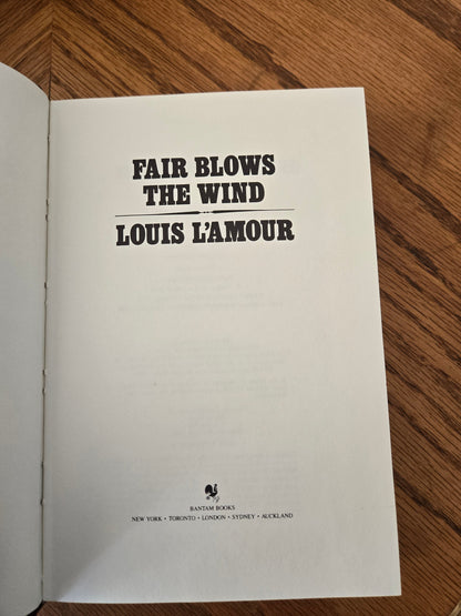 Fair Blows the Wind: Louis L'amour Collec - Jennifer & Ryan Books