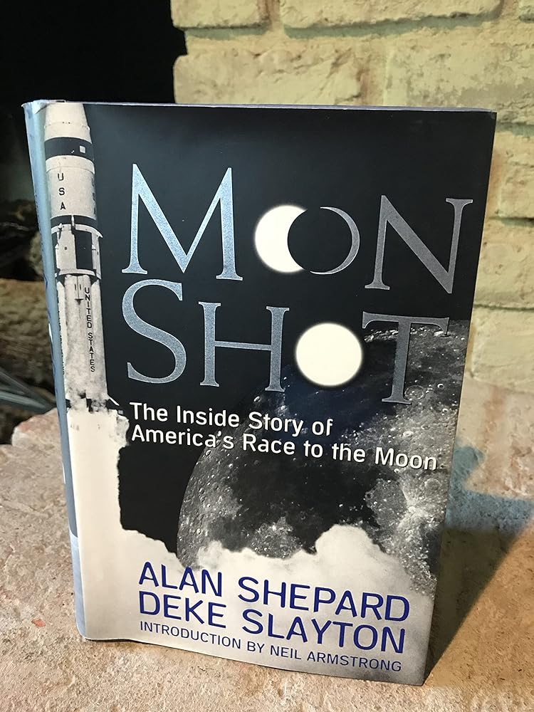 Moon Shot: The Inside Story of America's Race to the Moon - Jennifer & Ryan Books