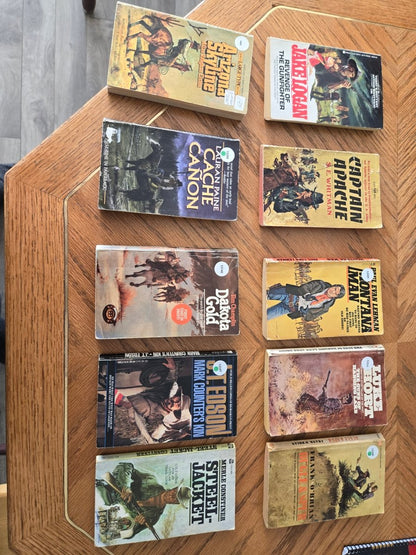 Old western 10 book lot - Jennifer & Ryan Books