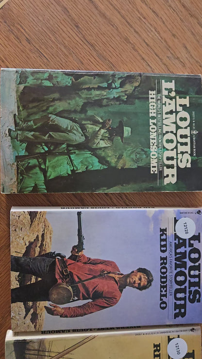 Louis Lamour 5 book collection: Kid Rodelo, High Lonesome, Last Stand At Papago Wells, Rivers West,Hellier with a Gun