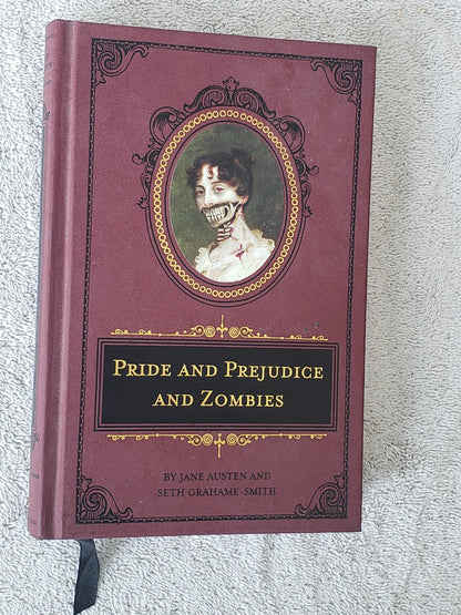 Pride and Prejudice and Zombies: The Deluxe Heirloom Edition (Pride and Prej. and Zombies) - Jennifer & Ryan Books