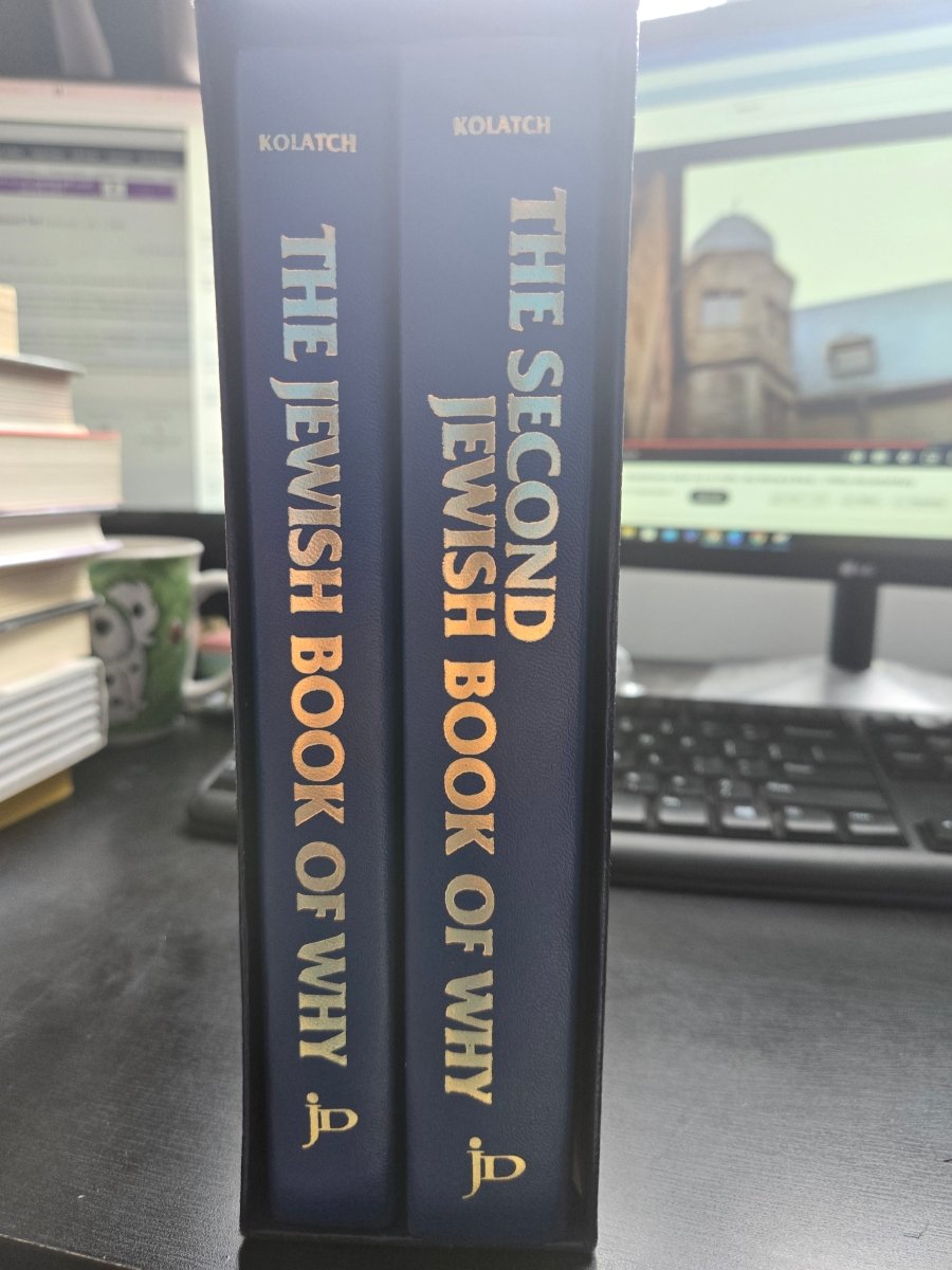 The Jewish Book of Why & The Second Jewish Book of Why (2 volumes in slipcase) - Jennifer & Ryan Books