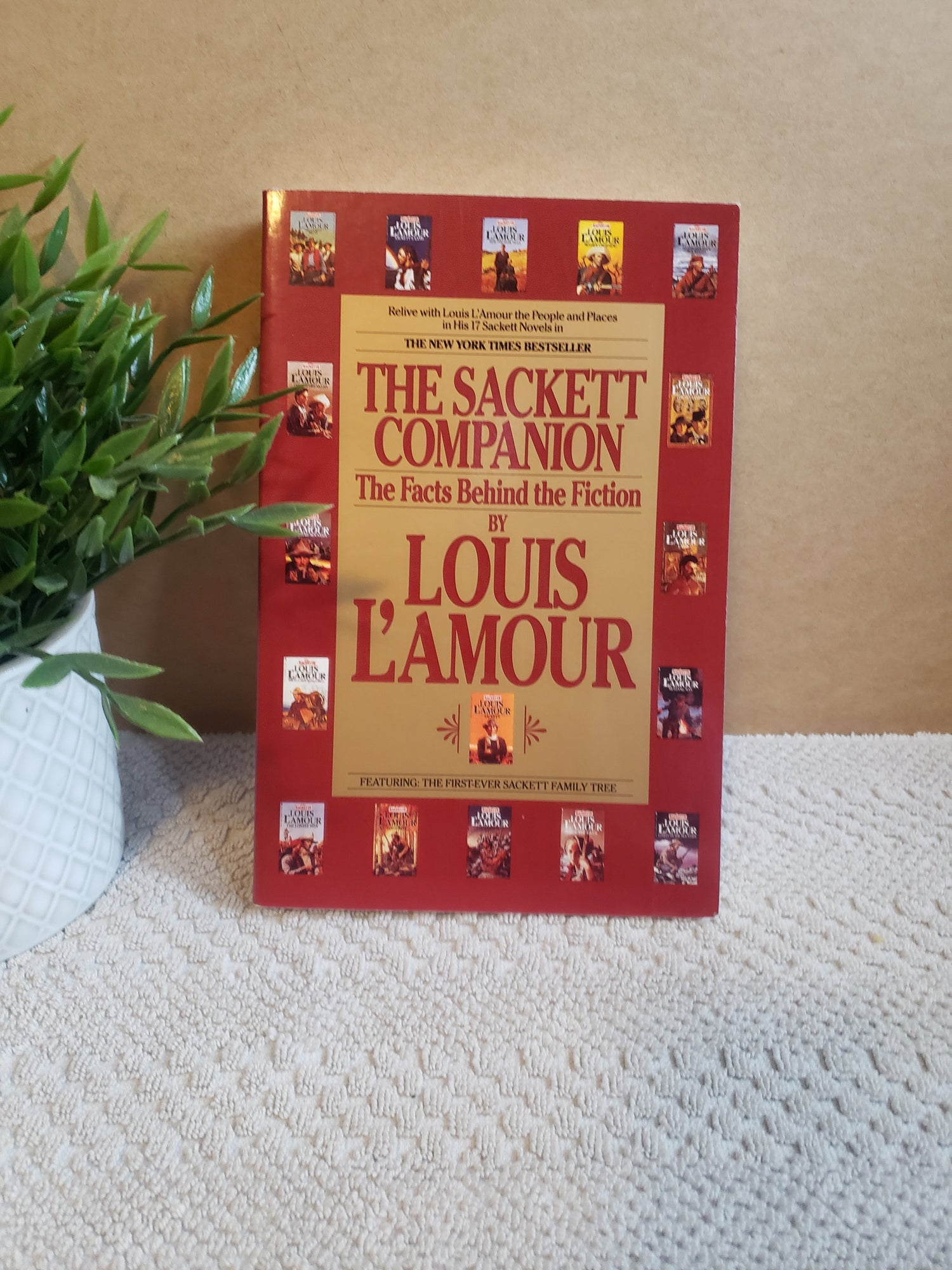 The Sackett Companion: The Facts Behind the Fiction - Jennifer & Ryan Books