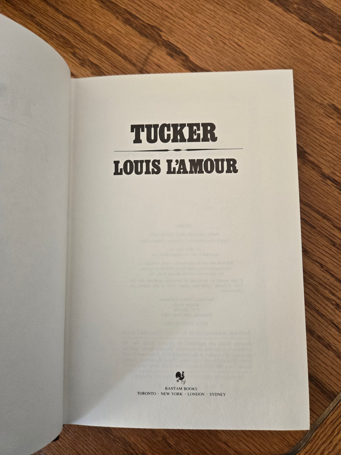 Tucker: Louis L'amour - Jennifer & Ryan Books