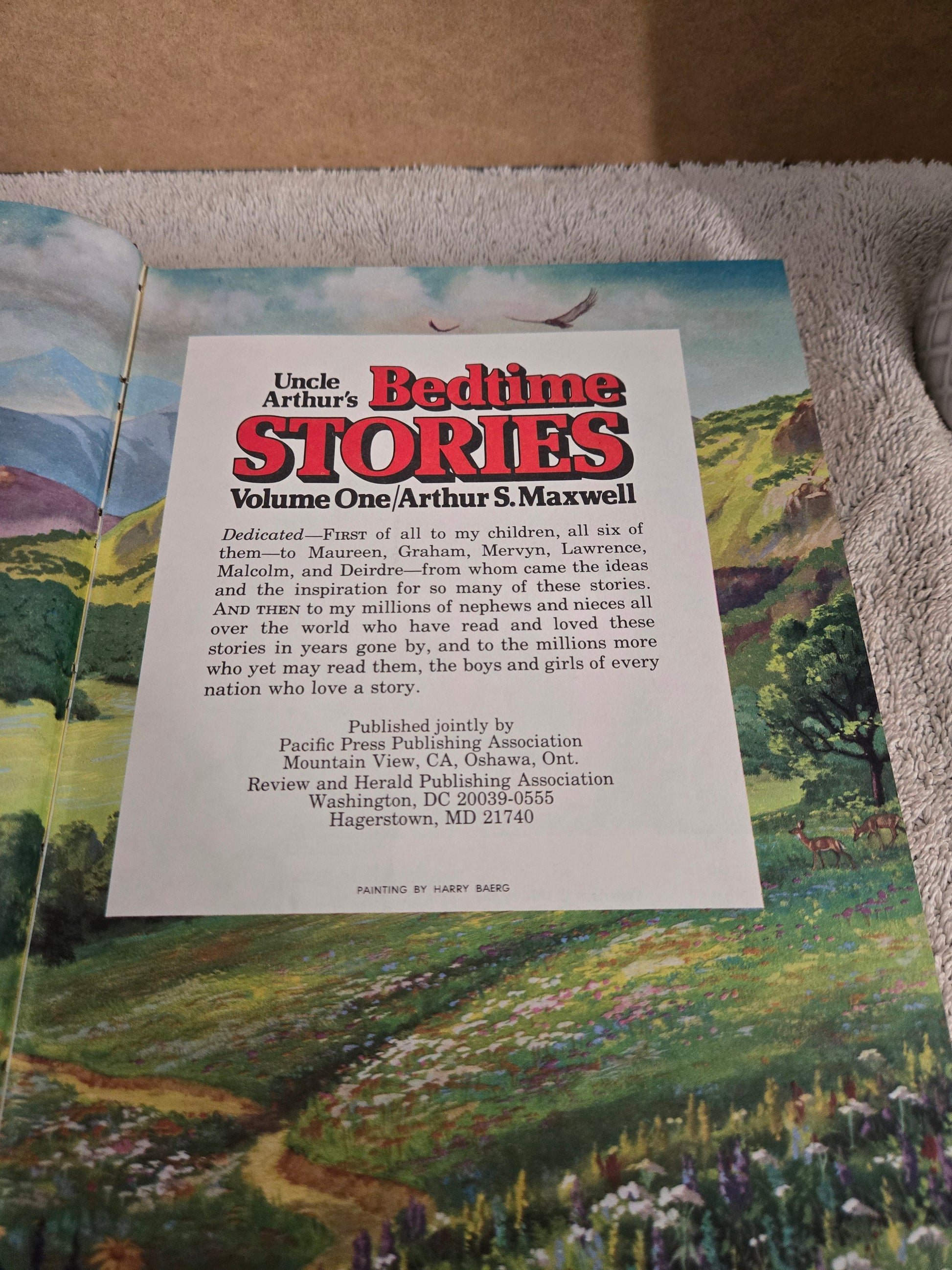 Uncle Arthur's Bedtime Stories Volume 1 - Jennifer & Ryan Books