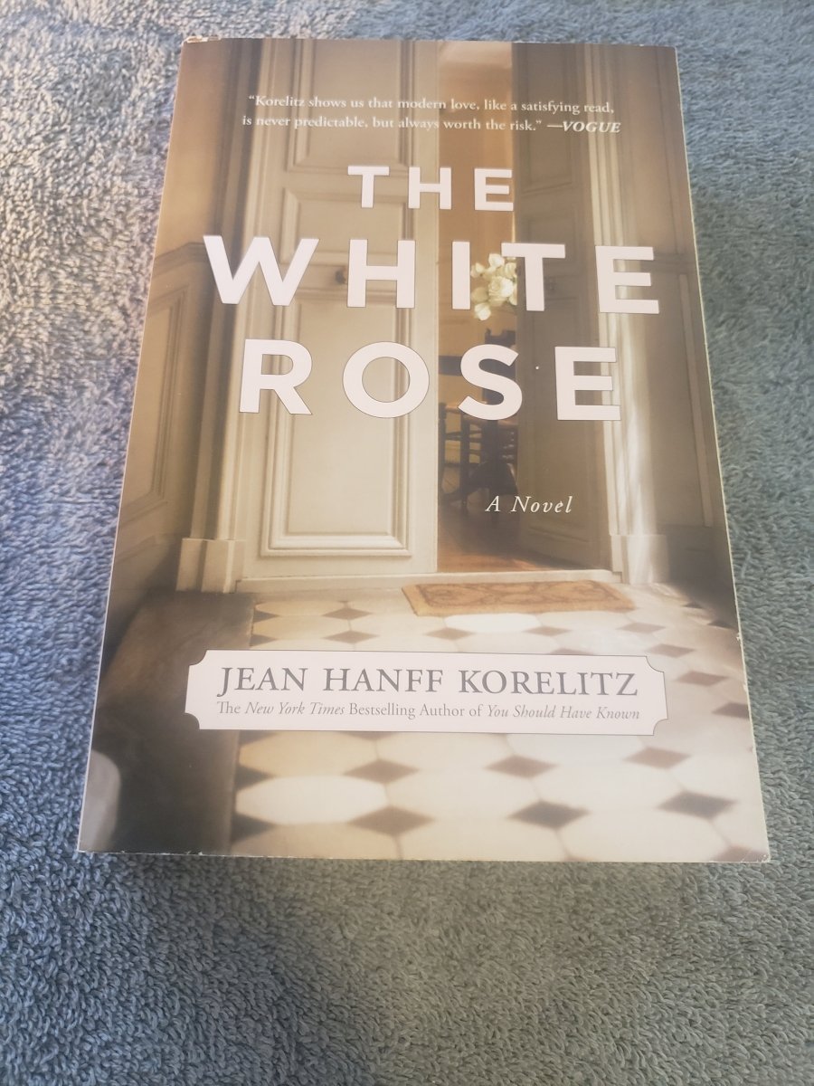 White Rose - Jennifer & Ryan Books